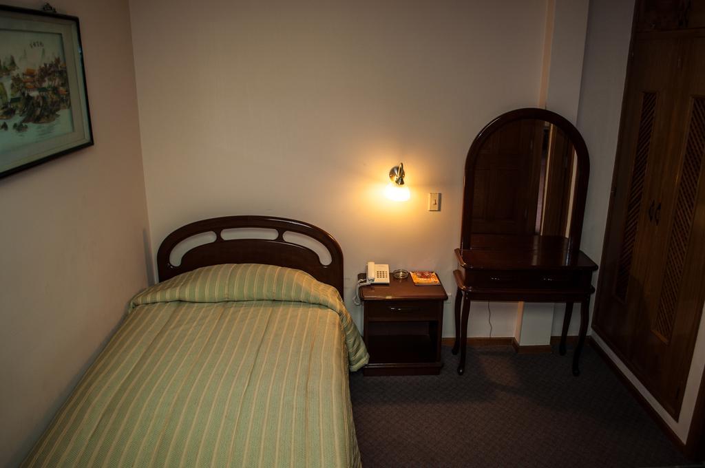 Hotel Lido Santa Cruz de La Sierra Eksteriør bilde